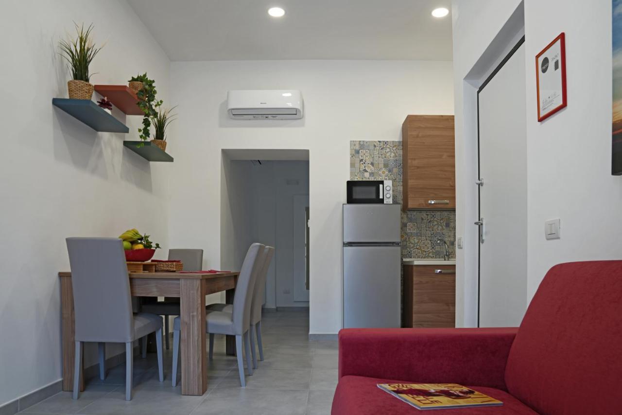 Rea Maison Case Vacanza Trecase Bagian luar foto